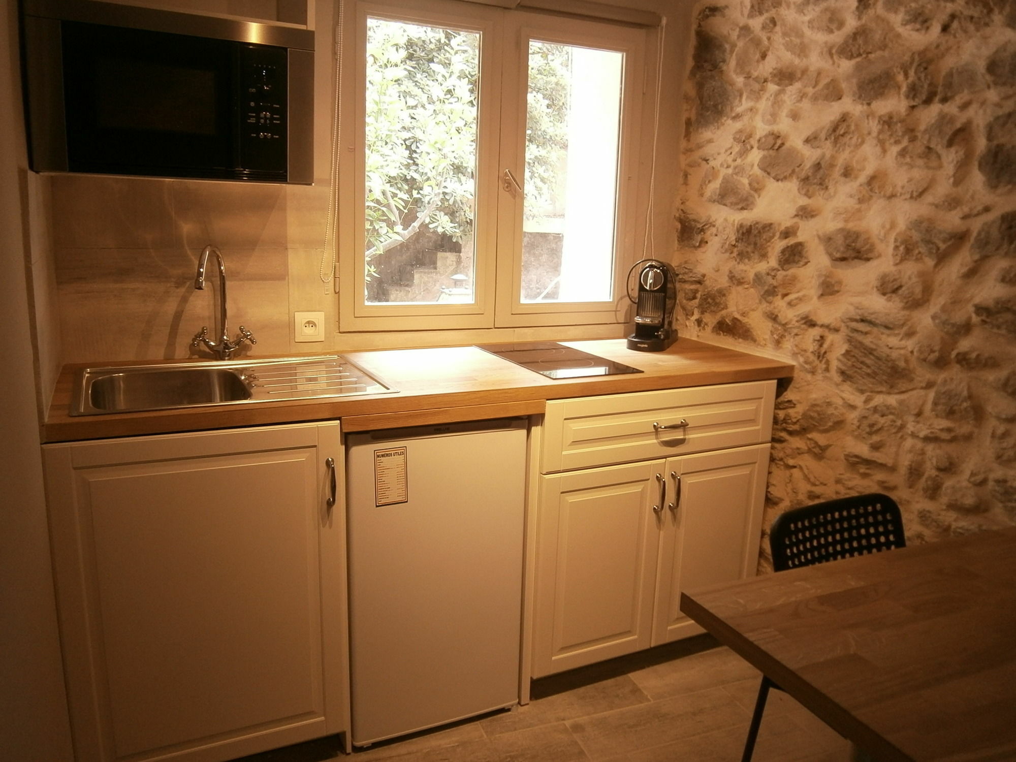 Studio Suquet Saint Antoine كان المظهر الخارجي الصورة